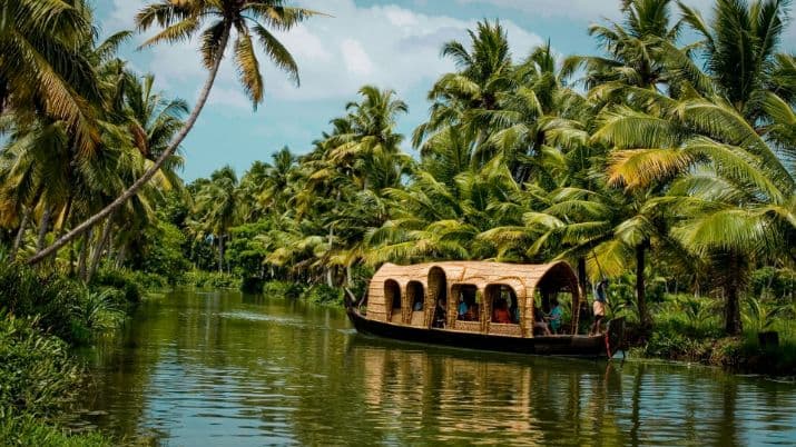Kerala — Himachal Pradesh scenery
